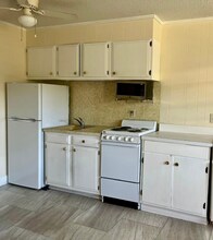 818 Bay St-Unit -3 in Myrtle Beach, SC - Building Photo - Building Photo