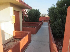 6372 Mesquite Springs Rd in Twentynine Palms, CA - Building Photo - Other