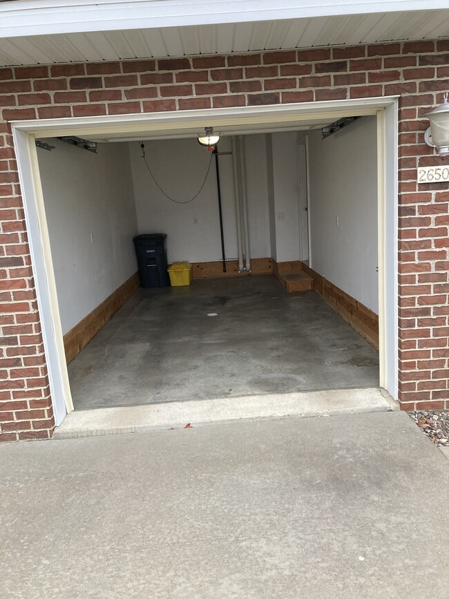 2650 Millstone Dr in Dubuque, IA - Building Photo - Building Photo