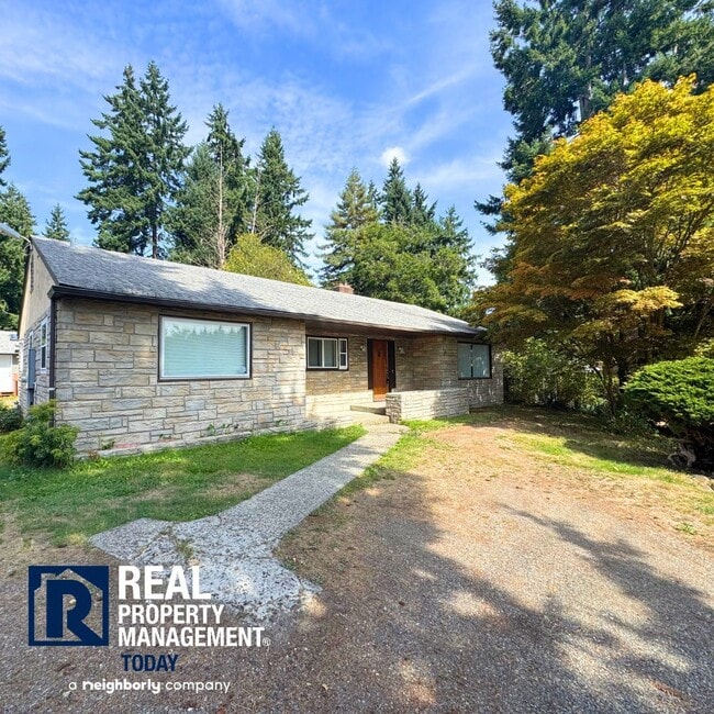 2021 E 72nd St in Tacoma, WA - Building Photo - Building Photo