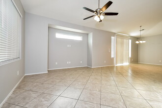 3521 Midnight Mist Ct in North Las Vegas, NV - Building Photo - Building Photo