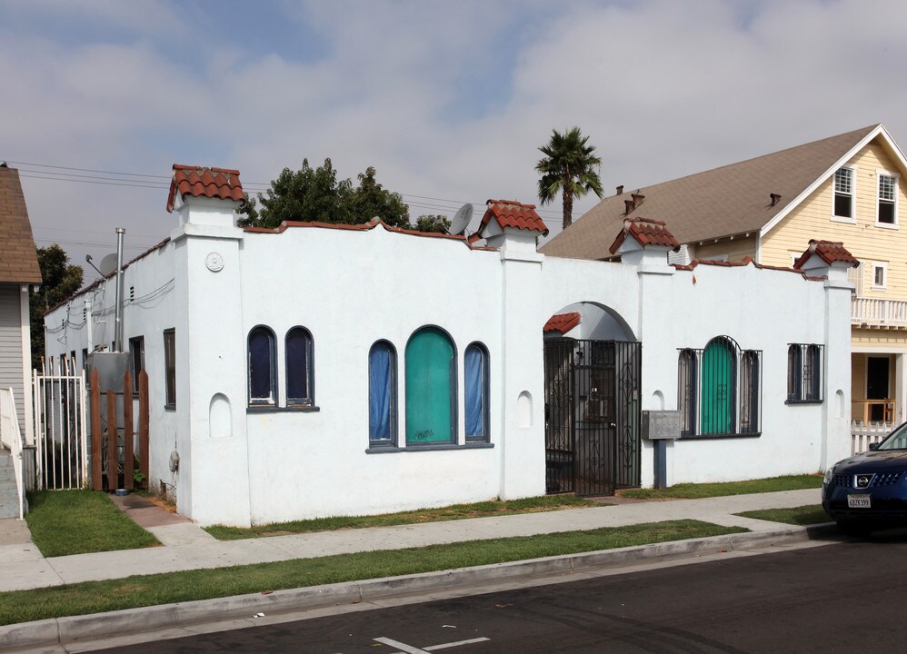 6203 Stafford Ave in Huntington Park, CA - Building Photo