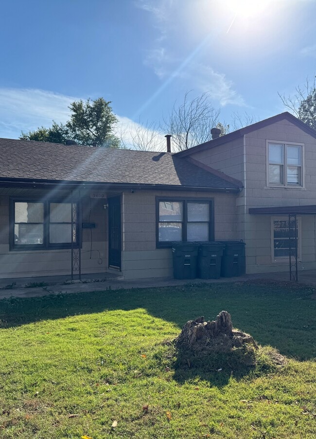 property at 3400 SE 20th St