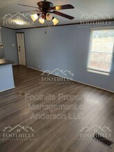 101 P-9-121 in Anderson, SC - Building Photo - Building Photo