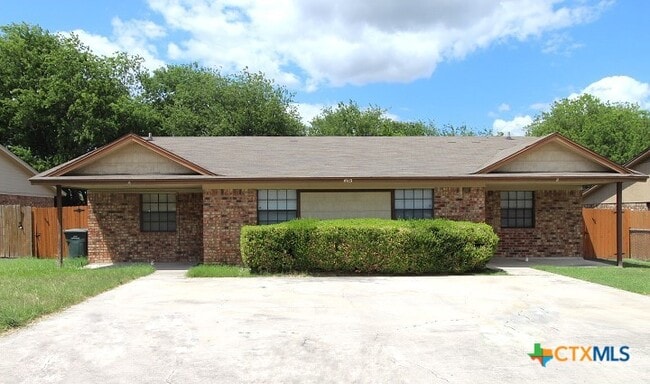 property at 403 Northern Dove Ln