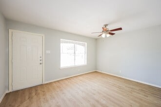 4103 Tallulah Dr in San Antonio, TX - Building Photo - Building Photo