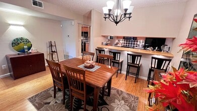 540 S Forest St in Denver, CO - Building Photo - Building Photo