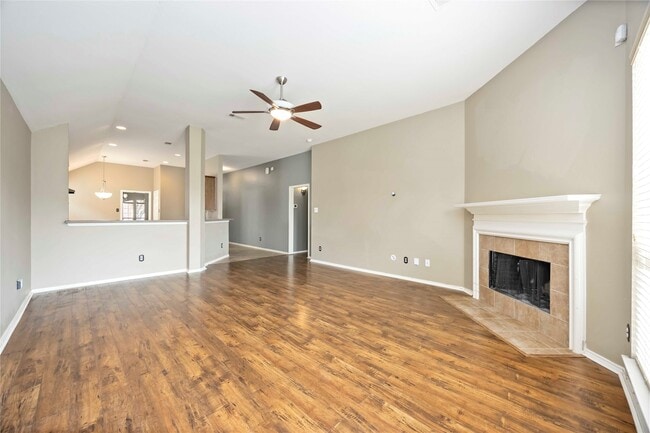property at 2019 Shore Breeze Dr