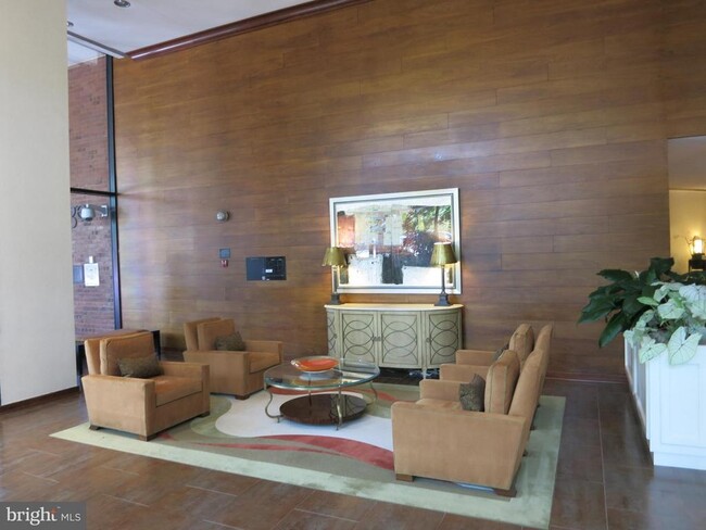 2555 Pennsylvania Avenue NW in Washington, DC - Building Photo - Building Photo