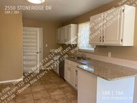 2550 Stoneridge Dr in Colorado Springs, CO - Building Photo - Building Photo