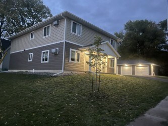1008 E Madison St in Eau Claire, WI - Building Photo