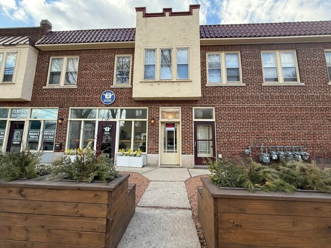 property at 5171 N Elkhart Ave