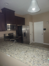 2157 Broadway View Ave in Brandon, FL - Foto de edificio - Building Photo