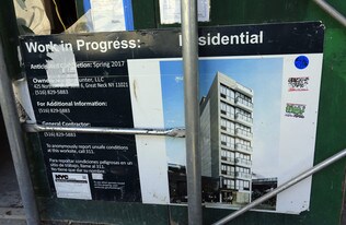 Canvas in Long Island City, NY - Building Photo