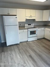 327 Curacao St in Toms River, NJ - Building Photo - Building Photo