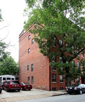 804 N Calvert St Apartments