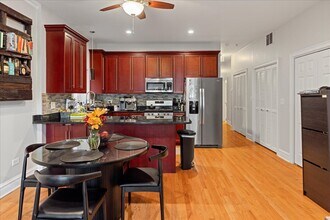 4226 N Ashland Ave in Chicago, IL - Building Photo - Building Photo