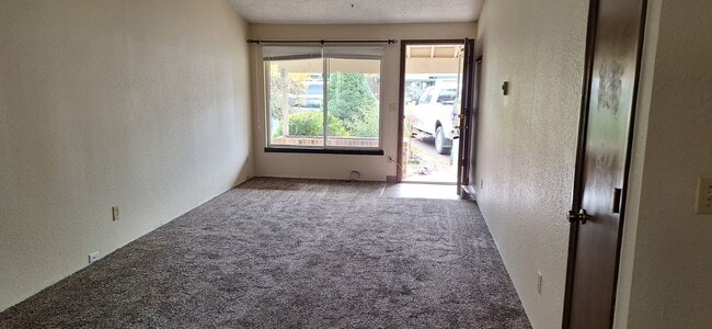 property at 120 SE Atwood Ave