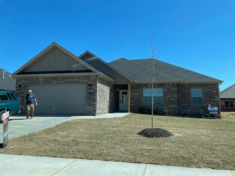 1036 Tracey Ln in Pea Ridge, AR - Building Photo