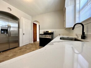 4116 Loughborough Ave, Unit West in St. Louis, MO - Building Photo - Building Photo