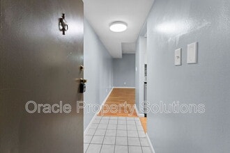 6085 Majors Ln in Columbia, MD - Building Photo - Building Photo