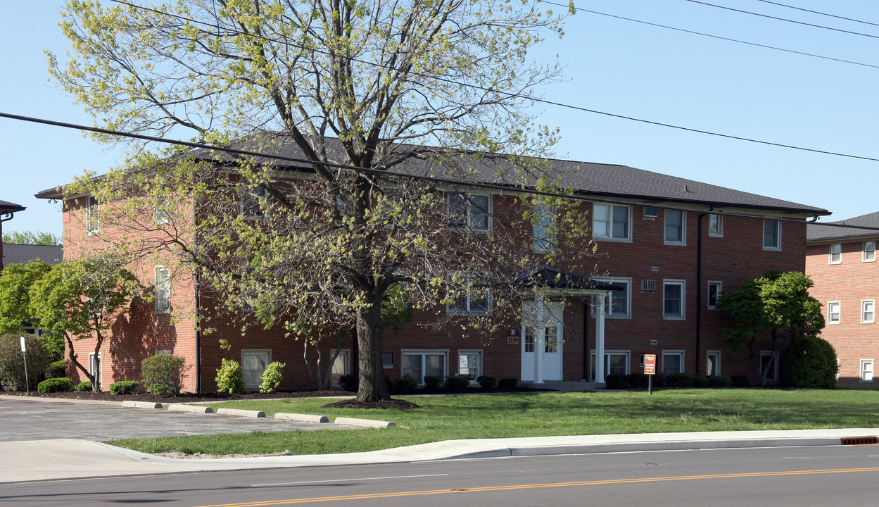 Rosedale Hills in Indianapolis, IN - Building Photo