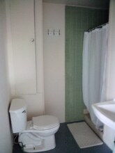 1029 Penn St-Unit -3rd floor front in Reading, PA - Building Photo - Building Photo