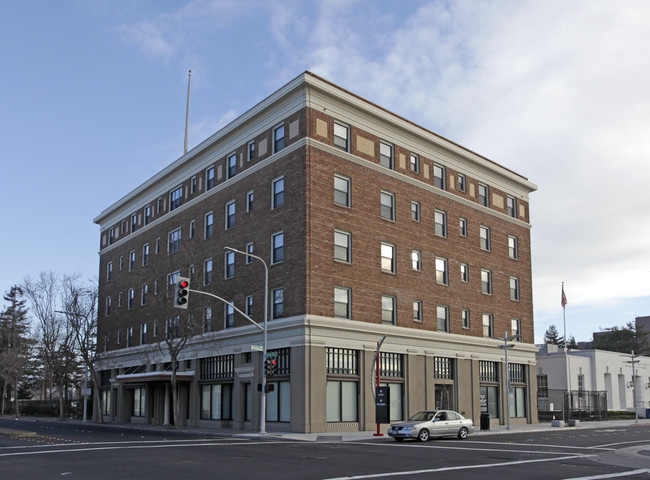 The Carquinez in Richmond, CA - Building Photo - Building Photo