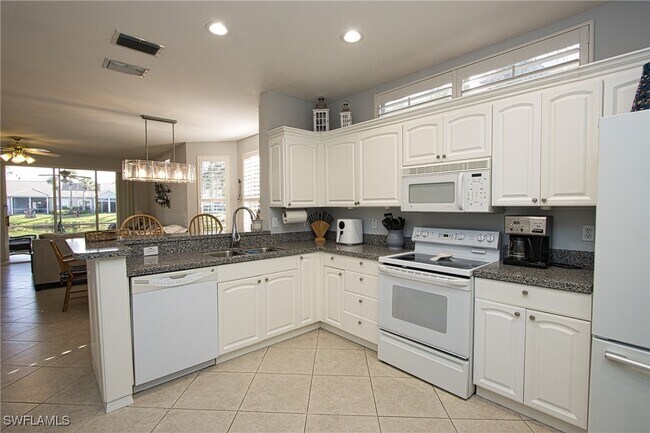 3460 Pointe Creek Ct in Bonita Springs, FL - Building Photo - Building Photo