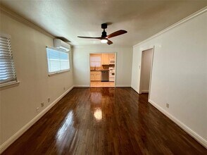 2812 Wichita St in Houston, TX - Building Photo - Building Photo