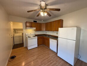 2450-2452-2452 Hiawatha St in Columbus, OH - Building Photo - Building Photo