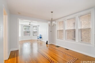 4247 W Melrose St in Chicago, IL - Building Photo - Building Photo