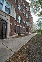 7914-16 S Kingston Ave Chicago, IL 60617 in Chicago, IL - Foto de edificio - Building Photo