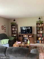 15 Buttonwood Rd in Voorhees Township, NJ - Building Photo