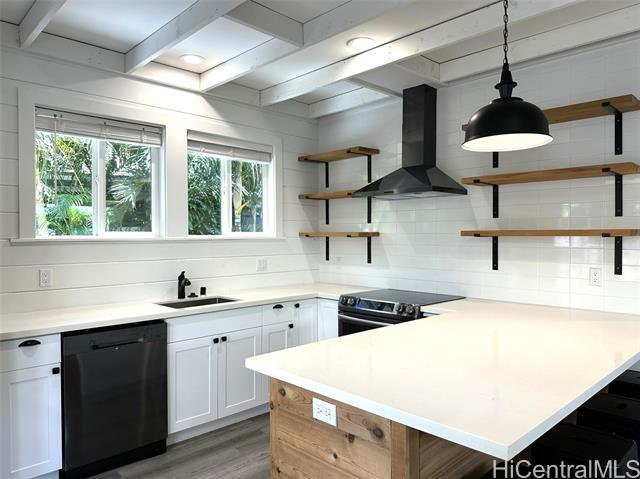 620 Hind Iuka Dr in Honolulu, HI - Building Photo - Building Photo