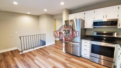 874 Baker Dr in Midvale, UT - Building Photo - Building Photo
