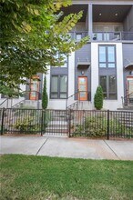 459 Parkway Dr NE in Atlanta, GA - Building Photo - Building Photo