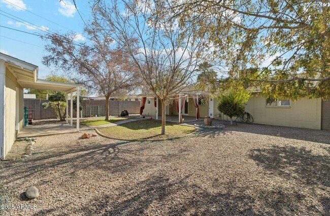 1374 W 16th St in Tempe, AZ - Building Photo - Building Photo