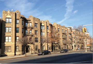 1625 Eastern Pkwy in Brooklyn, NY - Foto de edificio