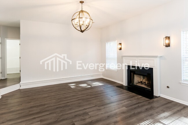 7189 Cavender Dr SW in Atlanta, GA - Building Photo - Building Photo