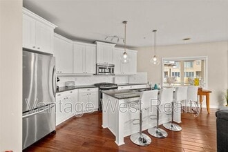 4305-4038 Pritchard Dr in West Kelowna, BC - Building Photo - Building Photo