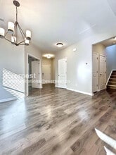 2031 Darby View Ln in Charlotte, NC - Foto de edificio - Building Photo