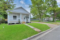 1210 Bigelow St in Houston, TX - Building Photo - Building Photo