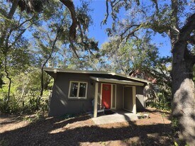 7902 N Klondyke St in Tampa, FL - Building Photo