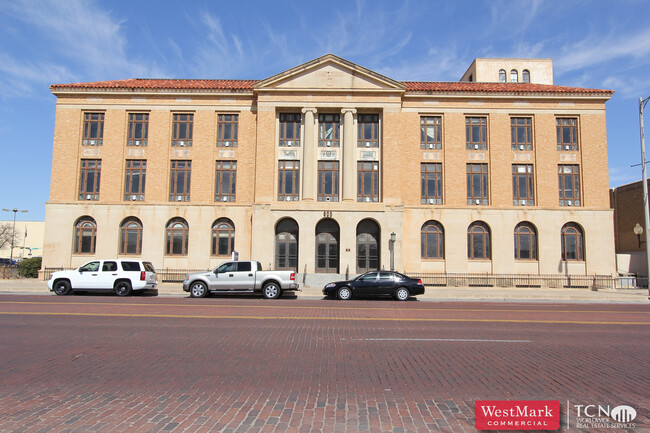 The Courthouse Lofts in Lubbock, TX - Building Photo - Building Photo