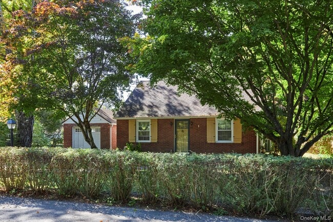 property at 60 Mill St