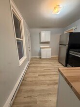 20 Marvin Ave, Unit #1 in Troy, NY - Building Photo - Building Photo