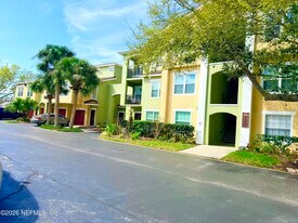 1050 Bella Vista Blvd in St. Augustine, FL - Building Photo
