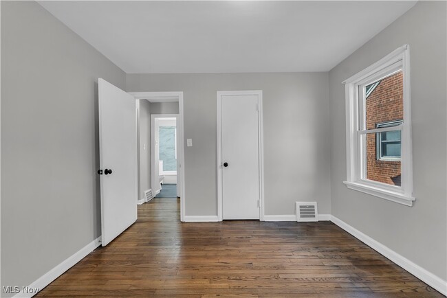 property at 2703 Hearthstone Rd