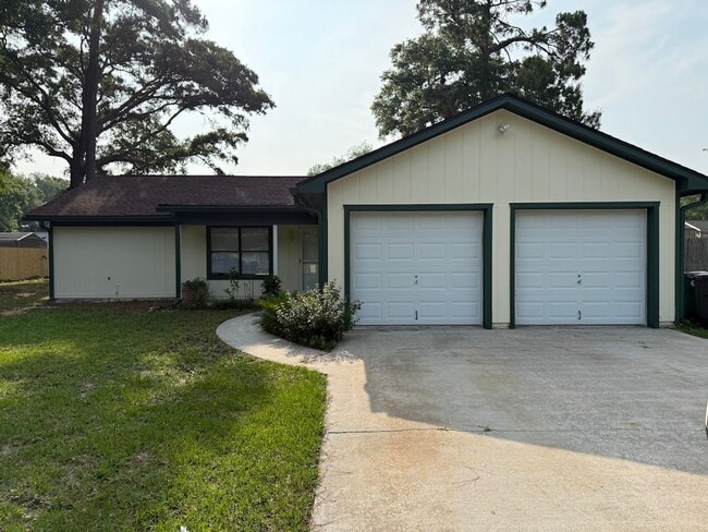 property at 302 Pinedale Dr